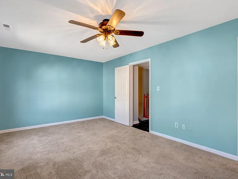 14716 Grobie Pond Ln — Photo 22