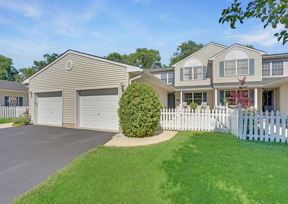 1st image of 38 Cherrywood Cir #138