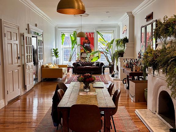 3rd image of 165 Lafayette Ave #2