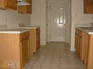 395 Lakeside Point, Covington, GA 30016