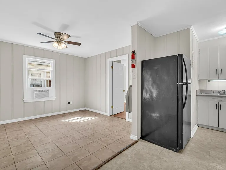 305 Old West Point Rd #A — Photo 2