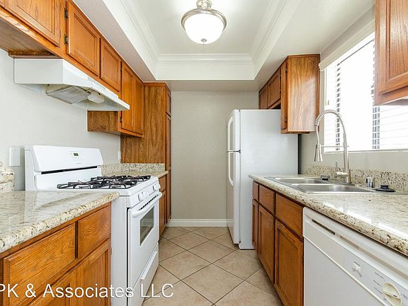 4th image of 12611 Pacific Ave #7604990