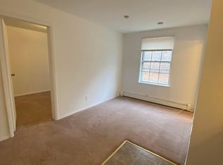 1256 N Country Rd #G4, Stony Brook, NY 11790