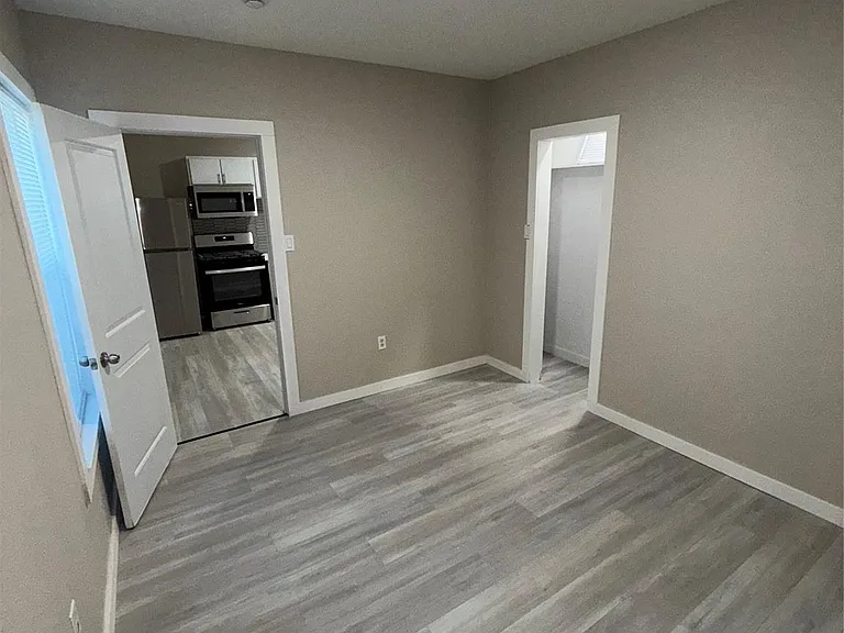 9831 Bamboo Rd — Photo 3