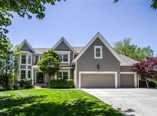 4552 W 131st Ter, Leawood, KS 66209