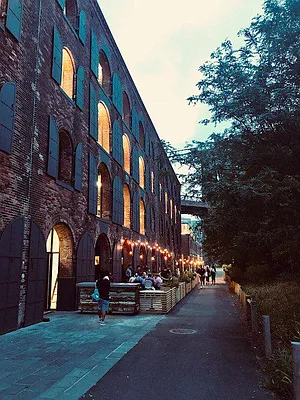 Rented by Brooklyn Bridge | media 34