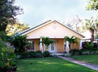 1446 29th Ave N, Saint Petersburg, FL 33704