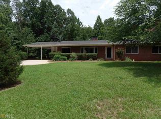 492 Mountain View Dr, Gainesville, GA 30501