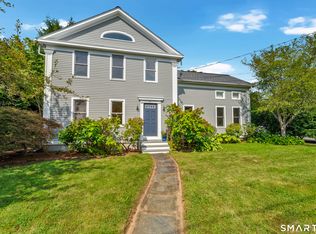 41 Ocean View Ave, Groton, CT 06355