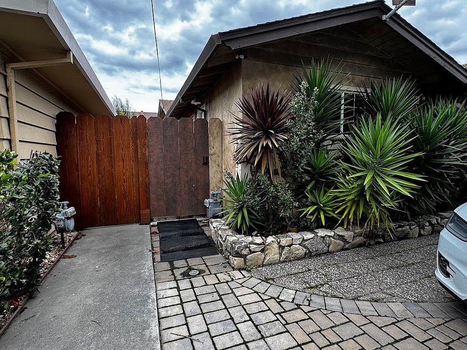 1st image of 119 San Jose St #2