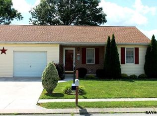 9 Dogwood Ln, Hanover, PA 17331