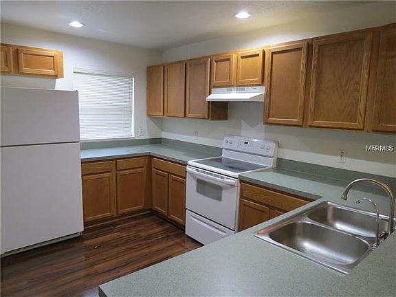 2nd image of 2051 Gallagher Ave