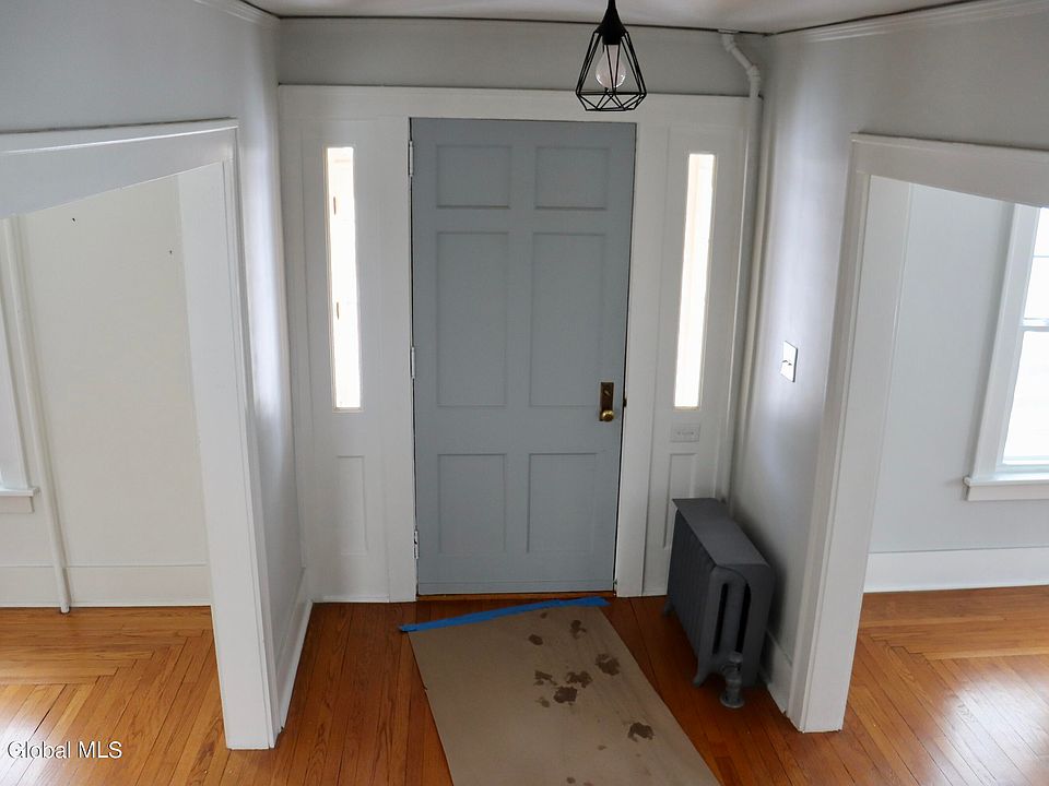 1448 Myron Street, Niskayuna, NY 12309 Zillow