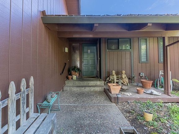 3rd image of 14190 Reservation Rd