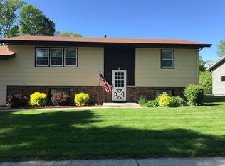 1723 E Locust St, Algona, IA 50511