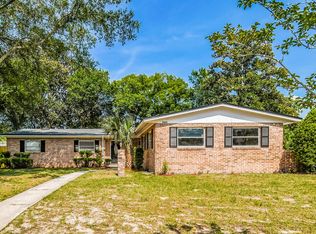 5942 Jaguar Dr W, Jacksonville, FL 32244
