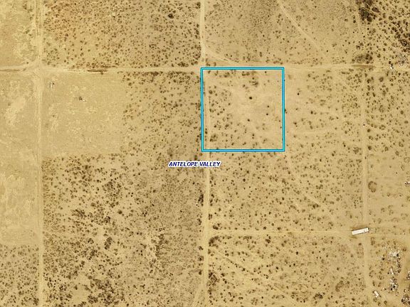 3rd image of Corner Q12 & 172nd St E