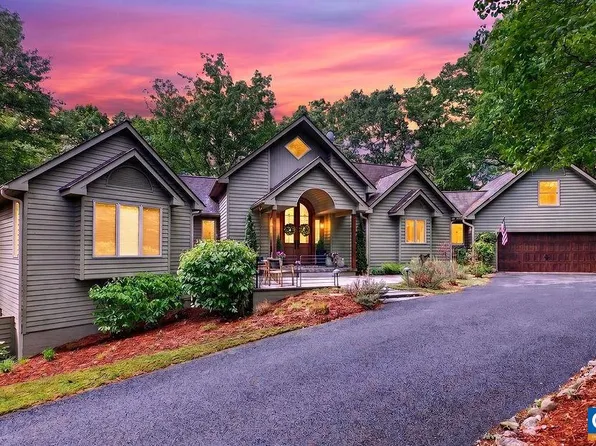 220 Saddleback Knl, Nellysford, VA 22958