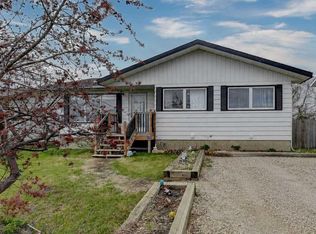 5323 N Sunset Dr, Spirit River, AB T0H3G0