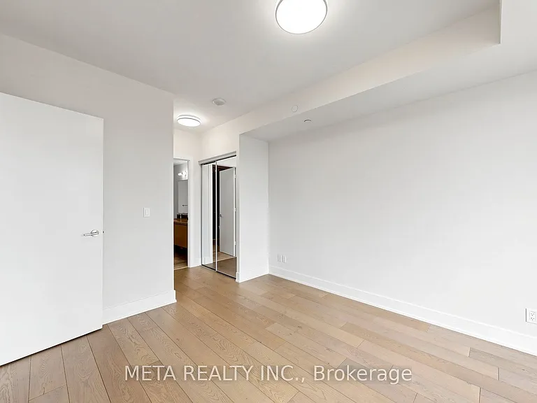 200 Bloor St W #2502 — Photo 25