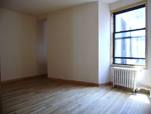 Rented by Mauro Bros Real Estate Services LLC | media 12