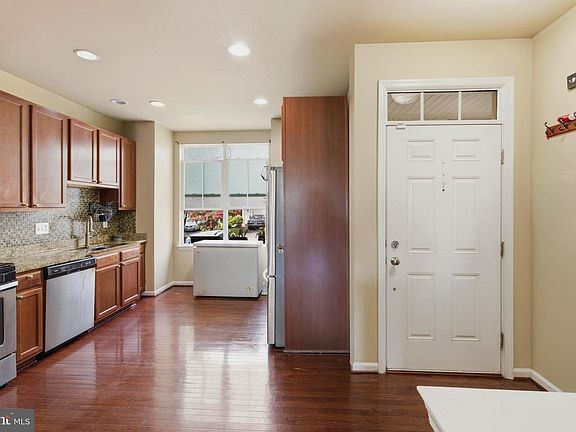 3rd image of 2968 Chinkapin Oak Ln
