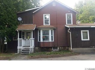 6542 Lake Ave, Williamson, NY 14589