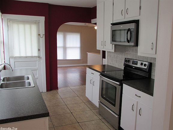 3rd image of 710 Garland Ave