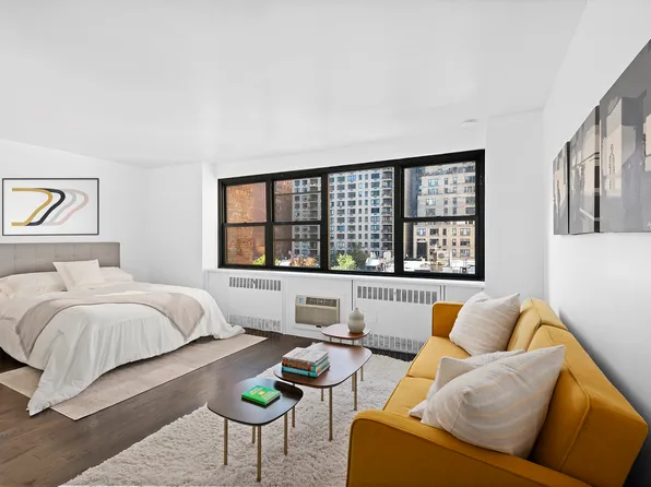 110 East 36th Street image 1 of 8