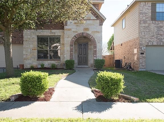 2nd image of 2109 Callingwood Dr