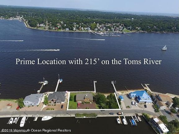 3rd image of 111 Harbor Ct