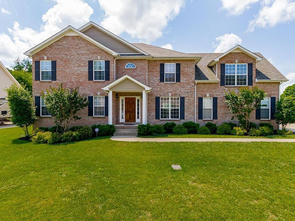 1st image of 3134 Hawthorn Dr