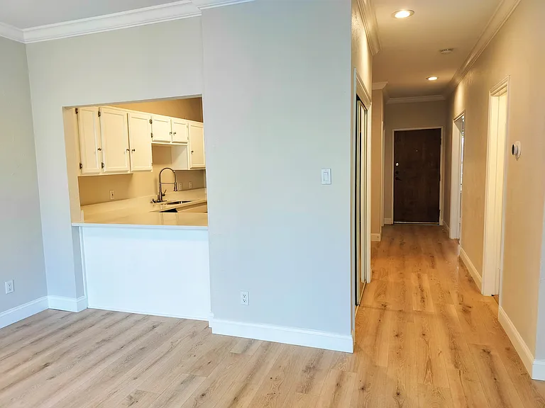 5310 Keller Springs Rd #723 — Photo 38