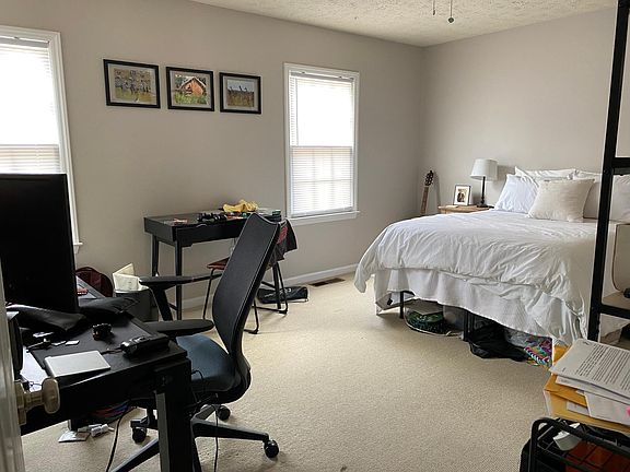 3rd image of 1909 S Milledge Ave APT 10