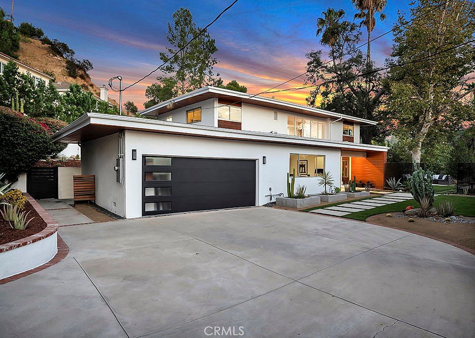 1st image of 4391 Pampas Rd