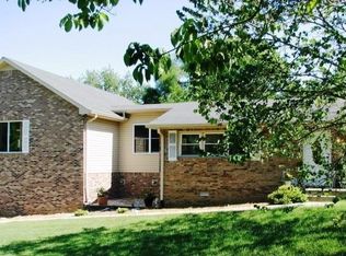 350 E Kingston Springs Rd, Kingston Spgs, TN 37082