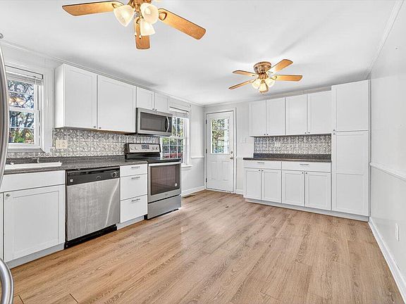 14th image of this home