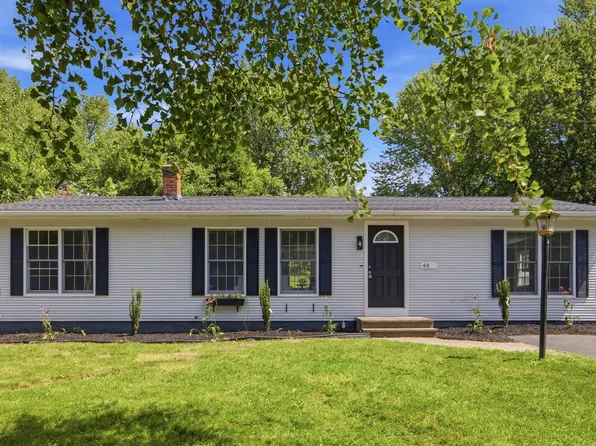 48 Westbrook Rd, South Hadley, MA 01075