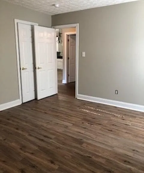 8400 Lesley Marie Ln — Photo 8