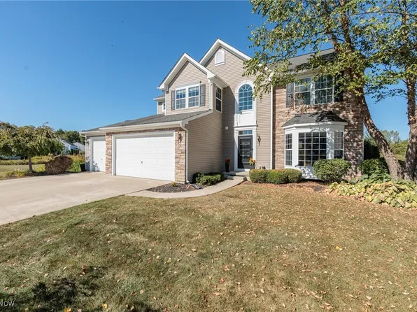 36086 Harbor Dr, North Ridgeville, OH 44039