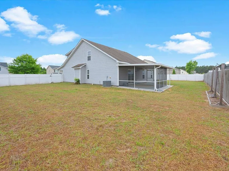 102 Old Mill Rd — Photo 42