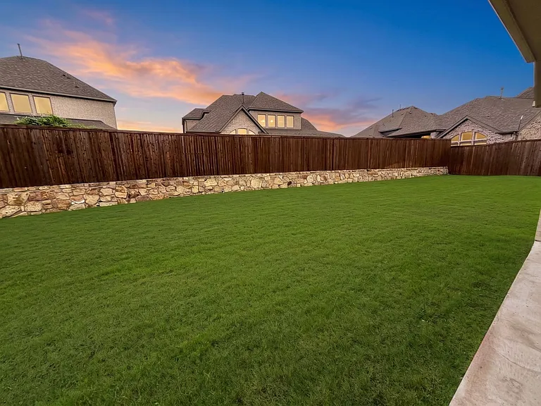 3810 Rutledge Dr — Photo 20
