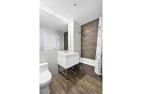 Rented by Nest Seekers International | media 17