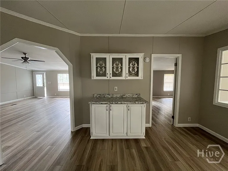 2518 Courthouse Rd — Photo 12
