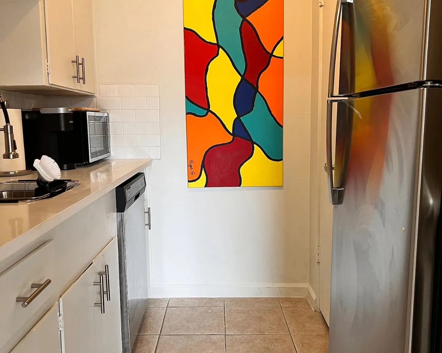 306 Hawthorne — Photo 1