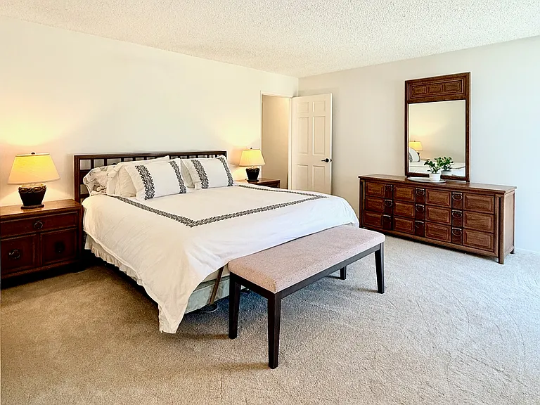 446 Stanford Dr — Photo 17