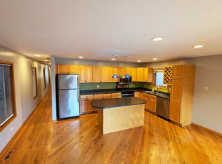 3119 S Shields Ave FLOOR 1, Chicago, IL 60616