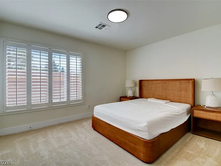 7686 Gossamer Wind St — Photo 18