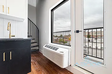 Rented by Reside New York