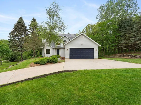 1520 Partridge Hill Drive, Oregon, WI 53575
